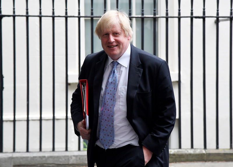 © Reuters. FILE PHOTO: Britain's Foreign Secretary Boris Johnson leaves 10 Downing Street in London