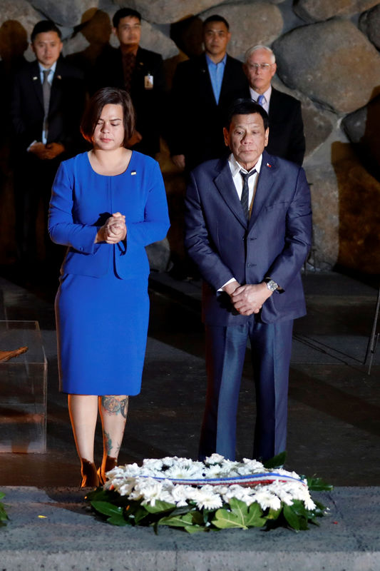 © Reuters. الرئيس الفلبيني: محرقة النازي لن تتكرر