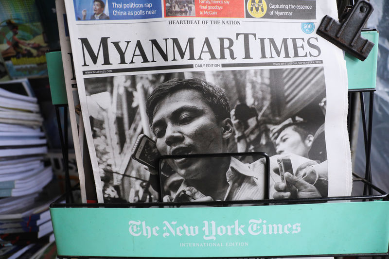 © Reuters. Prensa y activistas de Myanmar critican la condena a dos periodistas de Reuters