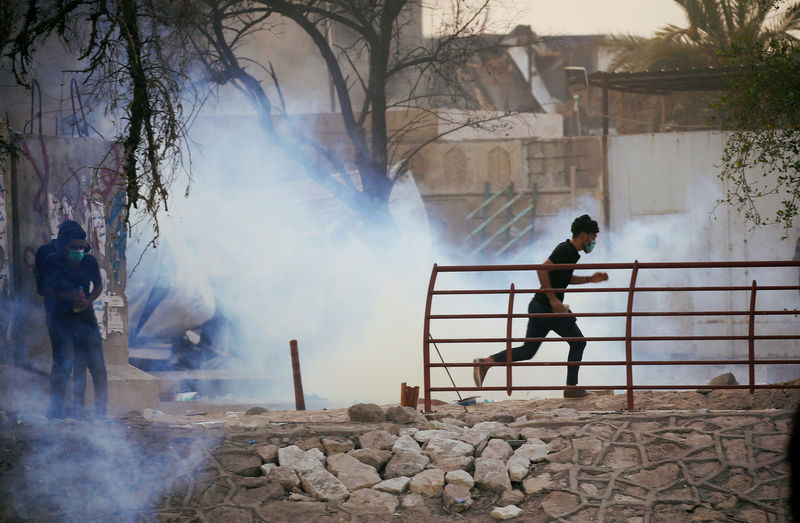 © Reuters. قوات الأمن العراقية تواجه احتجاجات جديدة في البصرة
