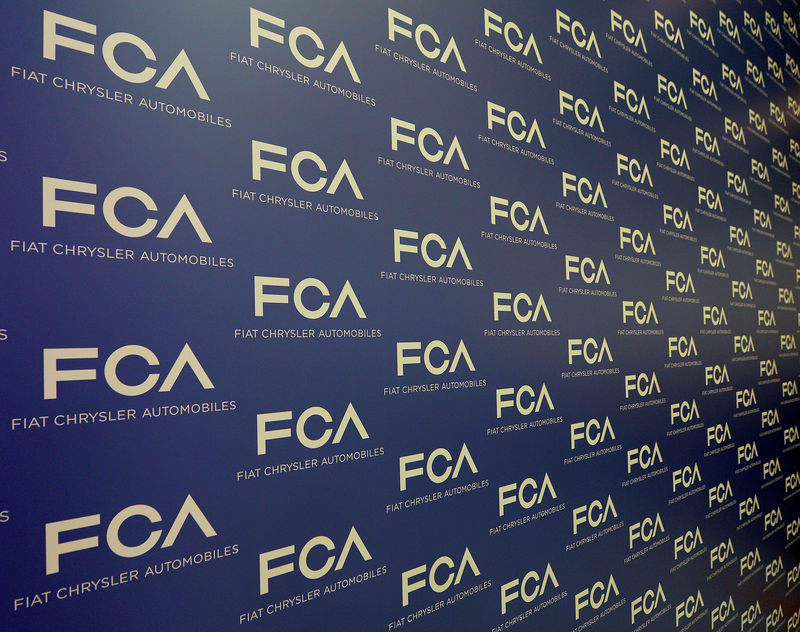 © Reuters. Il logo di Fca