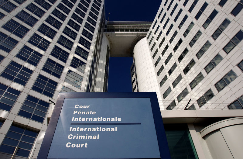 © Reuters. La entrada de la Corte Penal Internacional en La Haya, Holanda