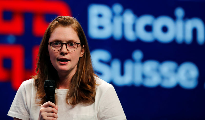 © Reuters. FILE PHOTO -  Tezos co-founder Breitman speaks during the Crypto + ICO Summit cryptocurrency conference in Duebendorf