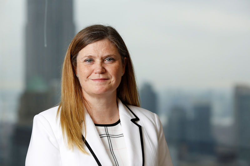 © Reuters. Chief Financial Officer Marianne Lake stands for a portrait at the headquarters of JP Morgan Chase & Co