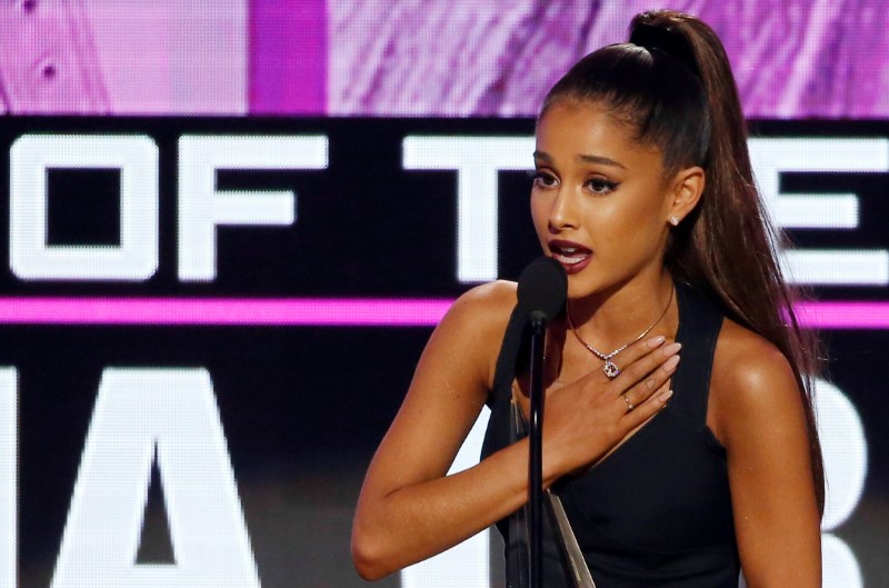 © Reuters. Ariana Grande no American Music Awards em Los Angeles