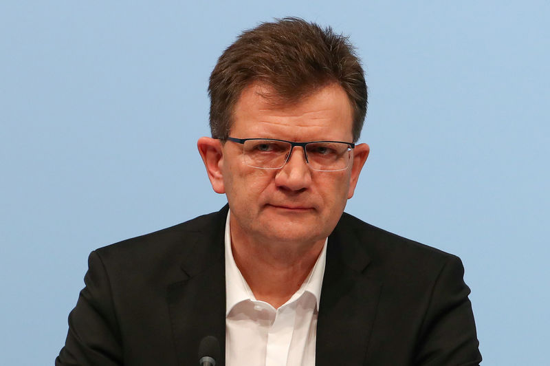 © Reuters. FILE PHOTO: BMW annual news conference in Munich