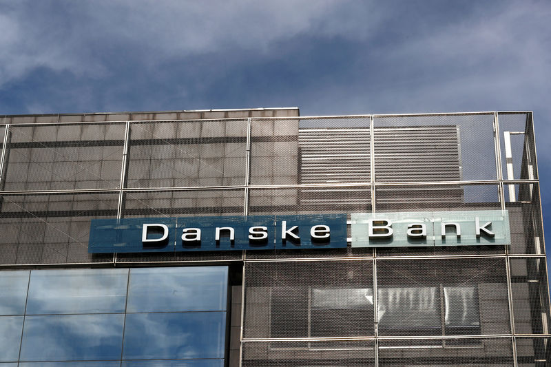 © Reuters. FILE PHOTO: Danske Bank sign is seen at the bank's Estonian branch in Tallinn