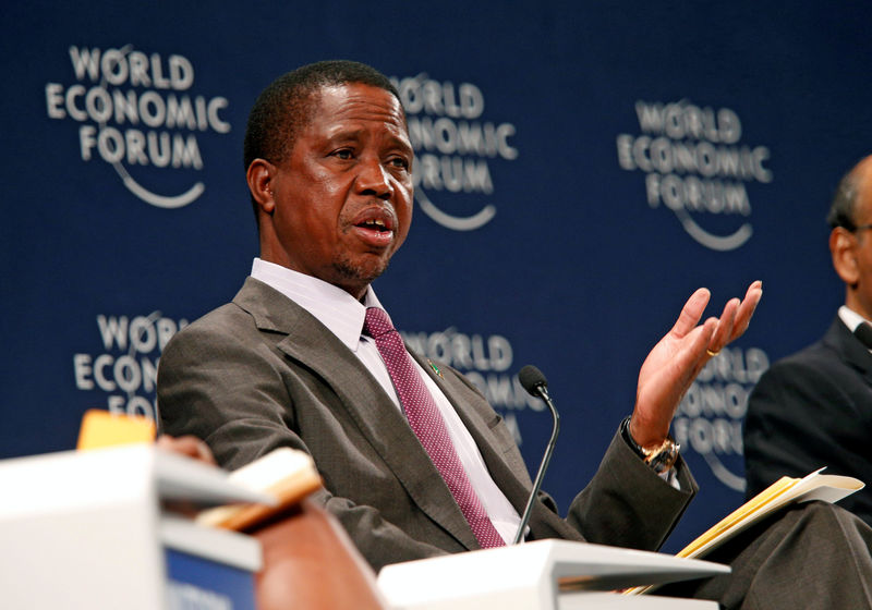 © Reuters. FILE PHOTO: Zambian President Lungu participates in a discussion at the World Economic Forum on Africa 2017 meeting in Durban