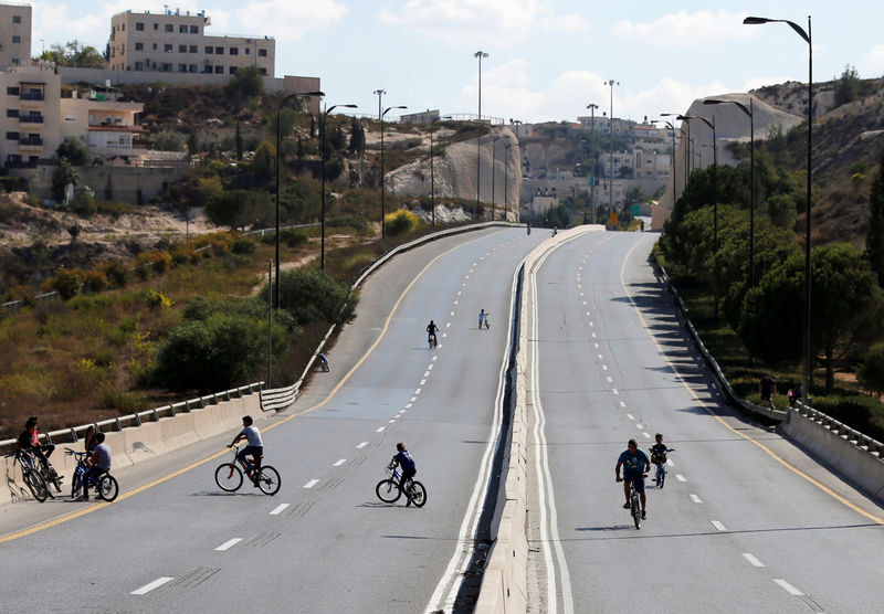 Yom Kippur A Children S Bike Festival On Israel S Deserted Roads By Reuters