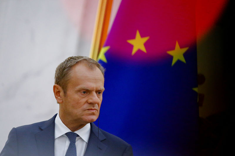 © Reuters. European Council President Donald Tusk attends a news conference at the Great Hall of the People in Beijing