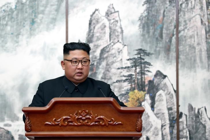 © Reuters. Kim Jong Un quiere celebrar un segundo encuentro con Trump para avanzar en la desnuclearización