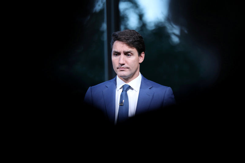 © Reuters. FILE PHOTO: Canada's Prime Minister Trudeau takes part in an interview at the National Arts Centre in Ottawa