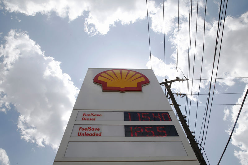 © Reuters. Fuel prices are displayed on a sign at a Shell petrol station in Nairobi, Kenya