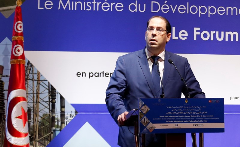 © Reuters. تحقيق- تنفيذ الإصلاحات في تونس يبدو مستبعدا مع اقتراب الانتخابات