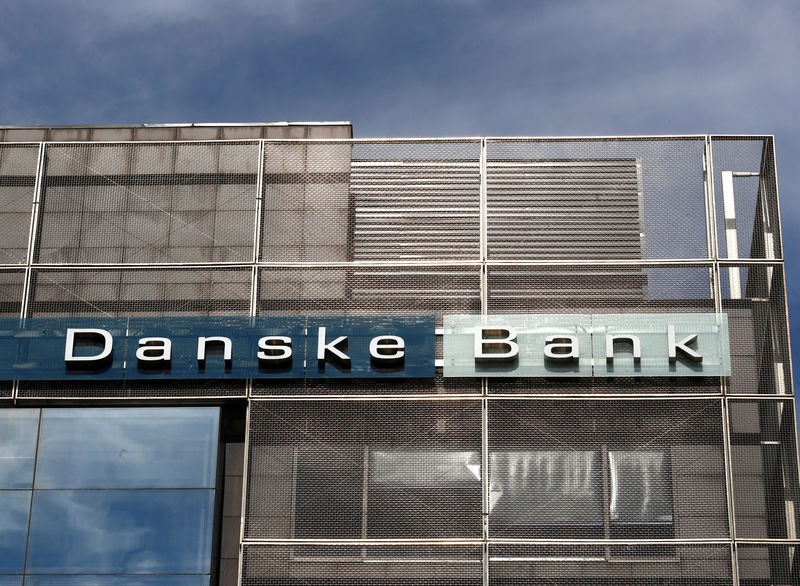 © Reuters. FILE PHOTO: Danske Bank sign is seen at the bank's Estonian branch in Tallinn