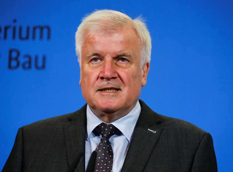 © Reuters. الائتلاف الحاكم في ألمانيا يتوصل لاتفاق لحل أزمة رئيس المخابرات