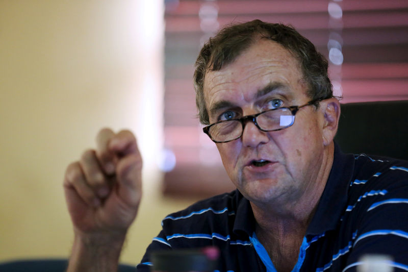 © Reuters. FILE PHOTO: Randgold Resources CEO Bristow speaks during a news conference at Tongon Gold Mine in the Korhogo region
