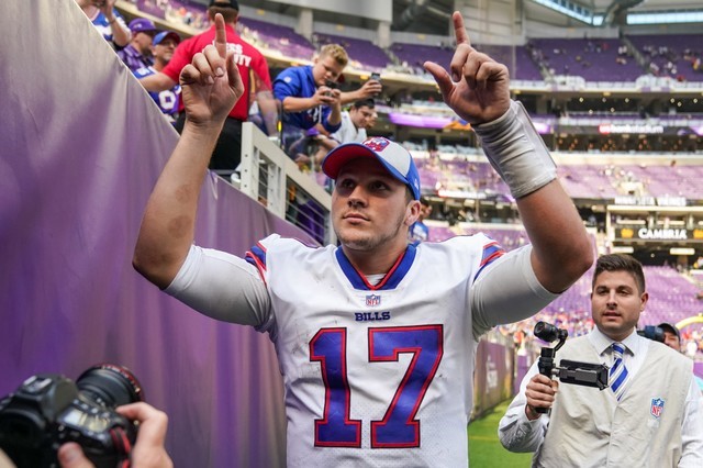 © Reuters. NFL: Buffalo Bills at Minnesota Vikings