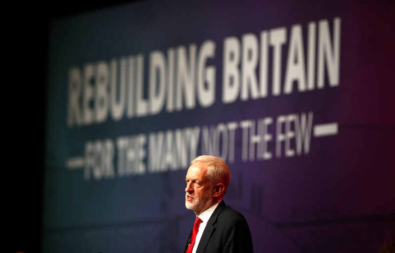 © Reuters. Labour Party leader Jeremy Corbyn delivers his speech at the party's conference in Liverpool