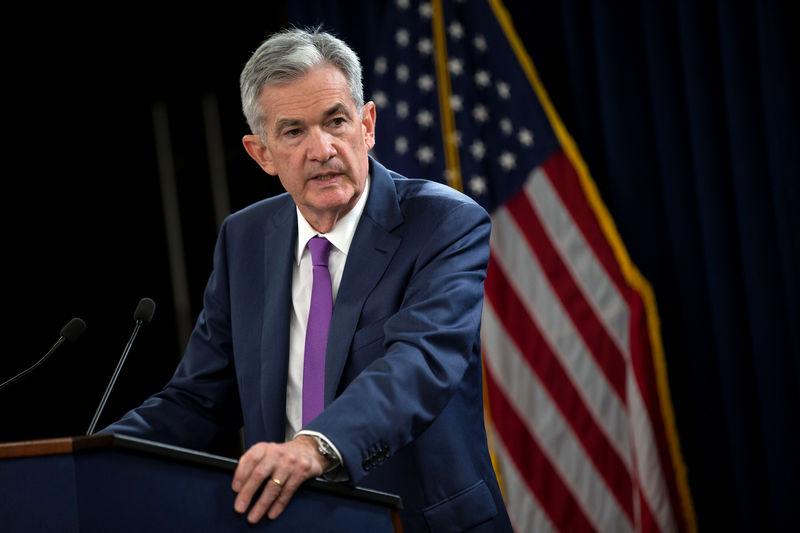 © Reuters. FILE PHOTO:    U.S. Federal Reserve Chairman Jerome Powell holds a news conference