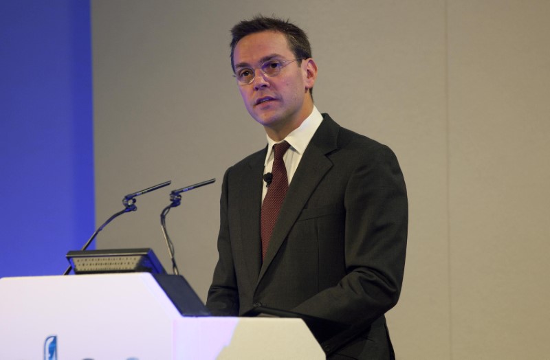 © Reuters. BSkyB chairman James Murdoch speaks at the BSkyB Annual General Meeting at the Queen Elizabeth II Conference Centre in central London