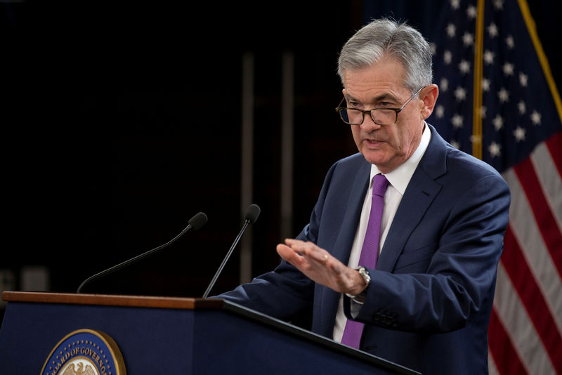 © Reuters. FILE PHOTO: U.S. Federal Reserve Chairman Jerome Powell holds a news conference