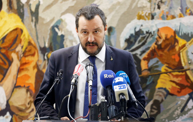 © Reuters. Italy's Interior Minister Matteo Salvini talks at a news conference during his official visit in Tunis