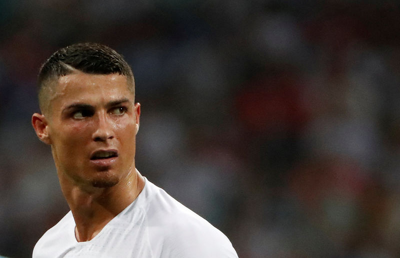 © Reuters. Ronaldo se vuelve a quedar fuera de la convocatoria de Portugal