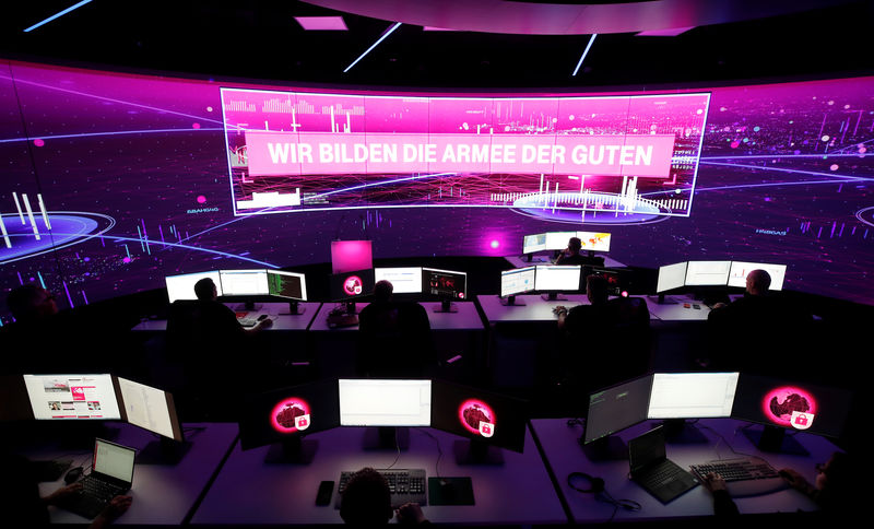 © Reuters. Il Cyber Defense and Security Operation Center di  Deutsche Telekom a Bonn