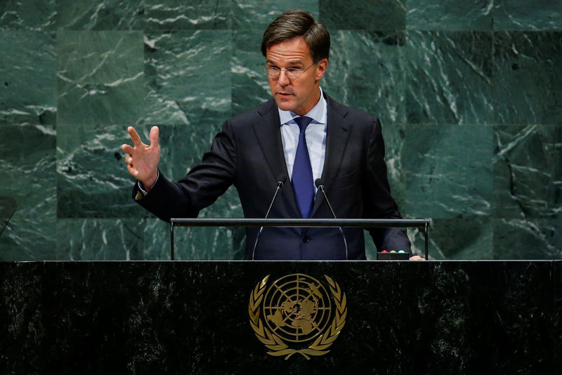 © Reuters. FILE PHOTO: Netherlands' Prime Minister Rutte addresses the General Assembly in New York
