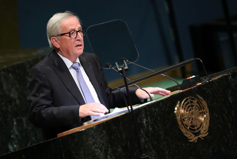 © Reuters. European Commission President Jean-Claude Juncker speaks at the Nelson Mandela Peace Summit during the 73rd United Nations General Assembly in New York