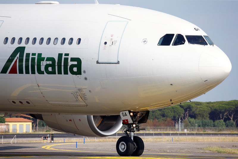 Italy works on extending Alitalia loan deadline: source
