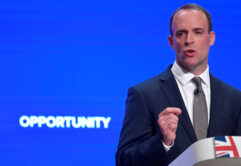 © Reuters. Britain's Secretary of State for Exiting the European Union Dominic Raab delivers his keynote address to the Conservative Party Conference in Birmingham