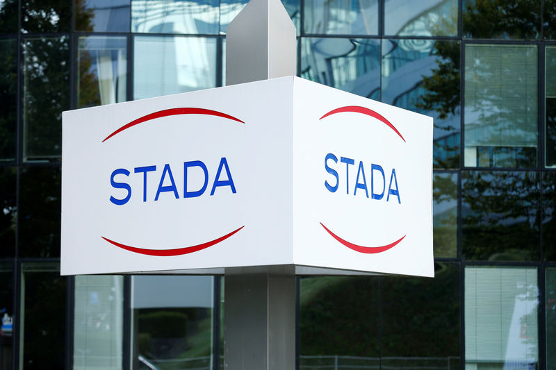 © Reuters. FILE PHOTO: The logo of Stada Arzneimittel AG is pictured at their headquarters in Bad Vilbel near Frankfurt