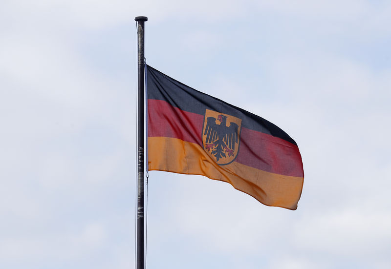 © Reuters. BERLIN N'ATTEND PLUS QU'UNE CROISSANCE DE 1,8% EN 2018 ET 2019
