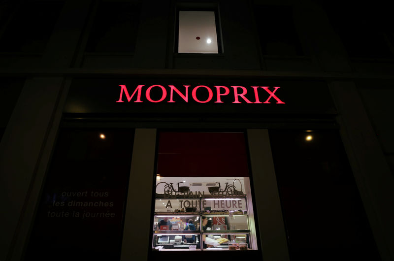 © Reuters. The logo of Monoprix is seen at the entrance of a Monoprix supermarket in Nice
