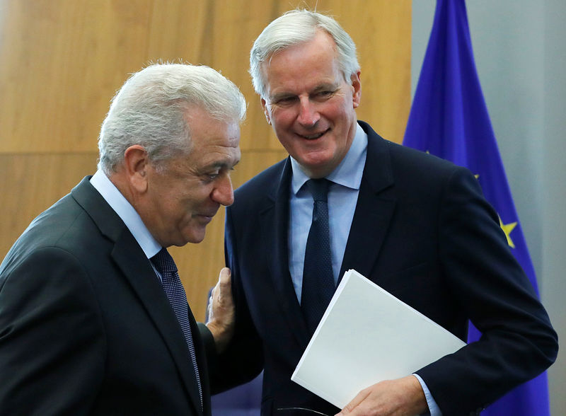 © Reuters. Michel Barnier dice que el acuerdo del Brexit estará "al alcance" la próxima semana