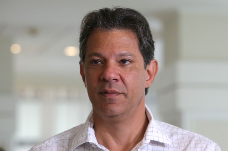 © Reuters. Haddad durante reunião em São Paulo