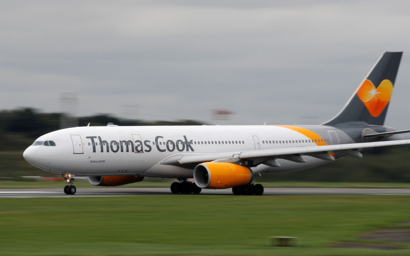 © Reuters. FILE PHOTO: A Thomas Cook Airbus A330 aircraft prepares to take off from Manchester Airport in Manchester