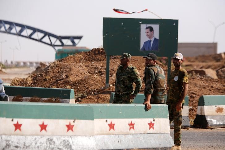 © Reuters. الأردن يعلن إعادة فتح الحدود مع سوريا يوم الإثنين