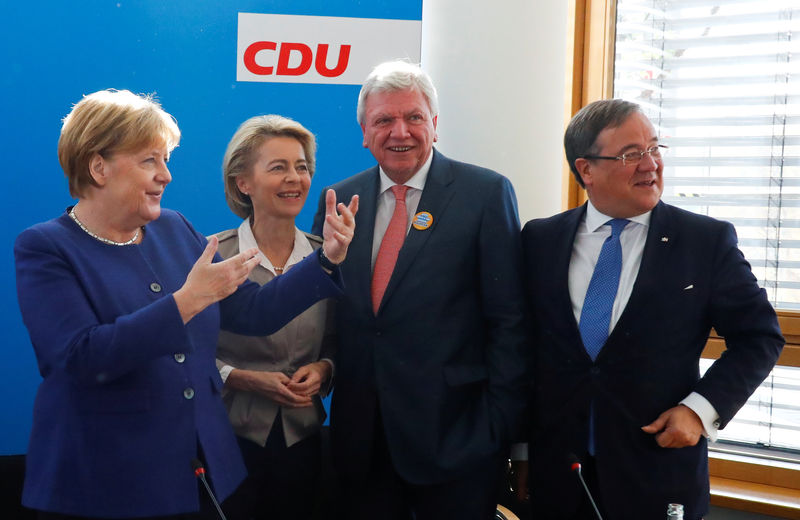 © Reuters. Reactions after Bavaria state election in Berlin