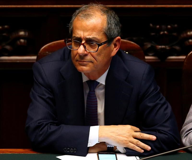 © Reuters. FILE PHOTO: Italian Economy Minister Giovanni Tria attends during his first session at the Lower House of the Parliament in Rome