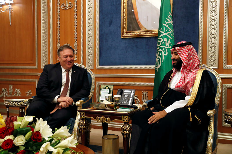 © Reuters. أمريكا: بومبيو وولي عهد السعودية يتفقان على أهمية التحقيق في اختفاء خاشقجي