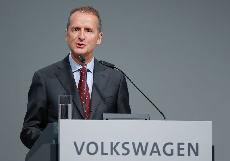 © Reuters. Presidente-executivo da Volkswagen, Herbert Diess, durante evento da empresa em Berlim, Alemanha