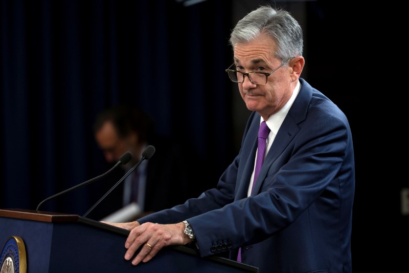 © Reuters. FILE PHOTO: U.S. Federal Reserve Chairman Jerome Powell holds a news conference