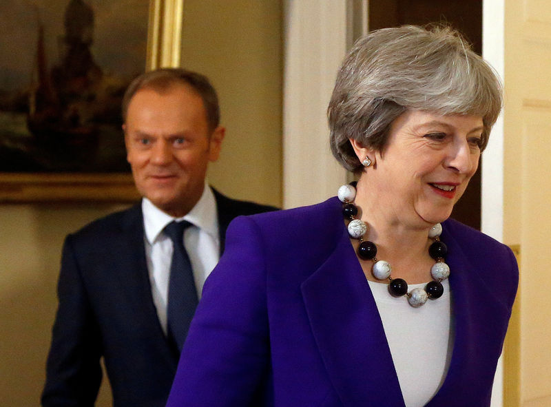 © Reuters. FILE PHOTO: Britain's Prime Minister Theresa May meets with European Union Council President Donald Tusk at 10 Downing Street in London