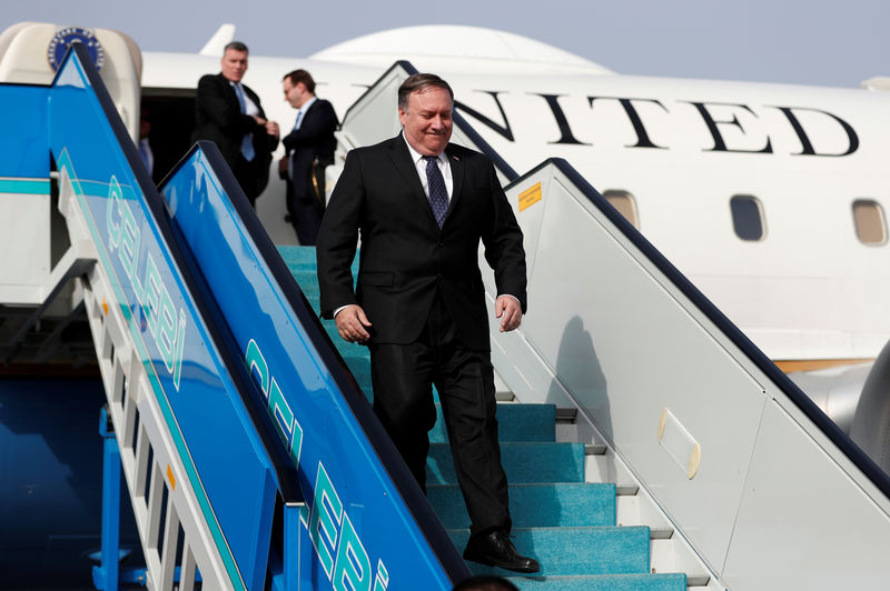 © Reuters. Pompeo se reúne con Erdogan tras dialogar con Arabia Saudí sobre la desaparición del periodista Khashoggi