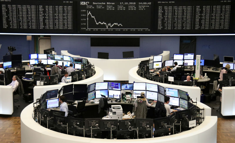 © Reuters. أسهم أوروبا تغلق منخفضة رغم نتائج أعمال قوية وقطاع السيارات يهبط