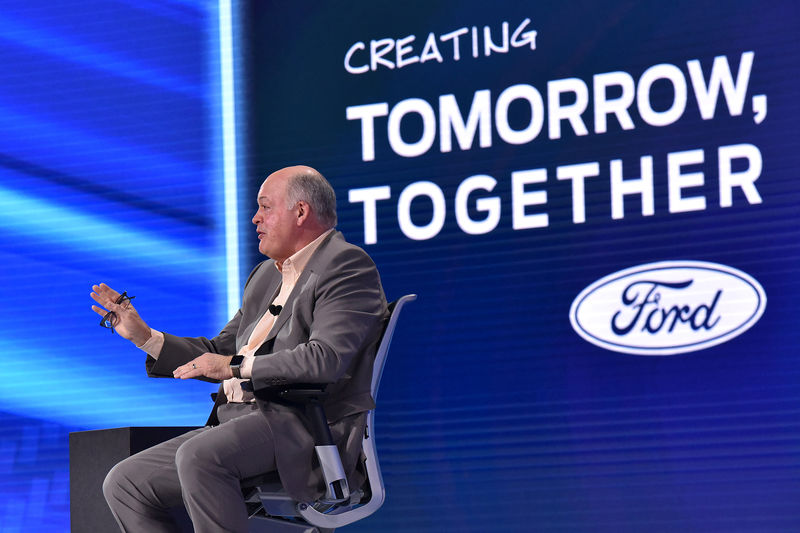 © Reuters. Ford CEO Jim Hackett speaks to dealers at a company dealer meeting in Las Vegas