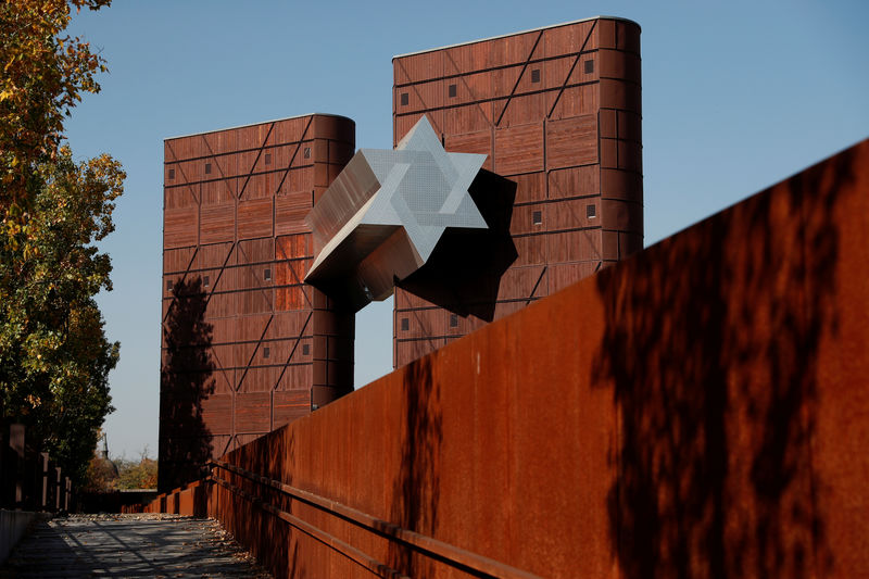 © Reuters. El nuevo museo del Holocausto en Budapest desata la preocupación internacional